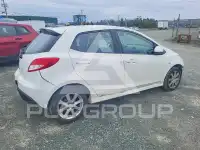 2011 Mazda 2 фото