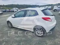 2011 Mazda 2 фото