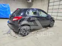 2011 Mazda 2 photo