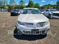 2011 Lincoln MKS фото