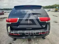 2011 Lincoln MKX photo