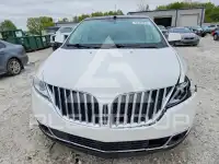 2011 Lincoln MKX photo