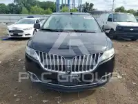 2011 Lincoln MKX photo