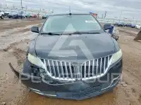 2011 Lincoln MKX photo