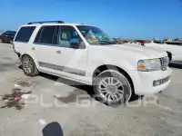 2011 Lincoln NAVIGATOR photo
