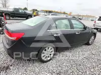 2011 Lincoln MKZ фото