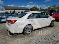 2011 Lincoln MKZ photo