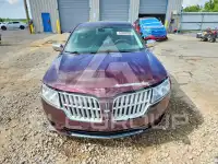2011 Lincoln MKZ photo