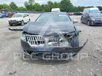 2011 Lincoln MKZ photo