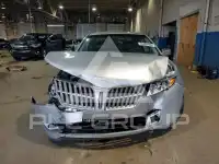 2011 Lincoln MKZ photo