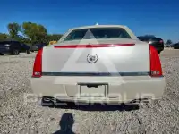 2011 Cadillac DTS photo