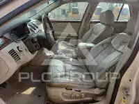 2011 Cadillac DTS photo