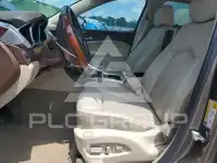 2011 Cadillac SRX фото