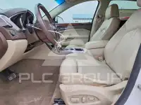 2011 Cadillac SRX photo