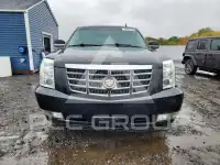 2011 Cadillac ESCALADE фото