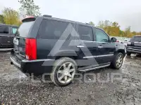 2011 Cadillac ESCALADE фото