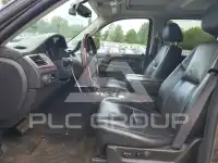 2011 Cadillac ESCALADE фото