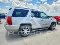 2011 Cadillac ESCALADE фото