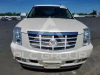 2011 Cadillac ESCALADE фото