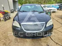 2011 Chrysler 200 фото