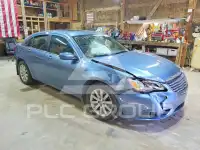 2011 Chrysler 200 photo