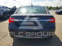 2011 Chrysler 200 photo