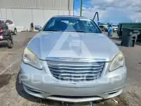 2011 Chrysler 200 фото
