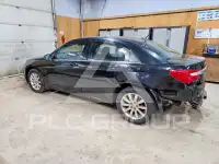 2011 Chrysler 200 photo
