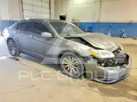 2011 Chrysler 200 photo