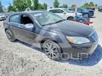 2011 Chrysler 200 photo