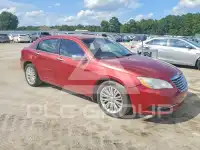 2011 Chrysler 200 photo