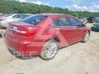 2011 Chrysler 200 photo