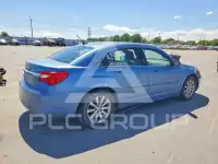 2011 Chrysler 200 photo