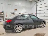 2011 Chrysler 200 photo