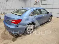 2011 Chrysler 200 photo