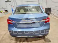2011 Chrysler 200 photo