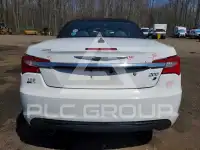 2011 Chrysler 200 photo