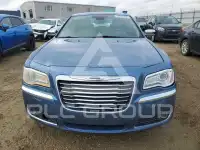 2011 Chrysler 300 фото
