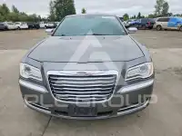 2011 Chrysler 300 фото