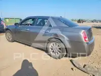 2011 Chrysler 300 фото