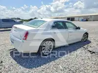 2011 Chrysler 300 photo