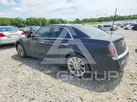 2011 Chrysler 300 photo