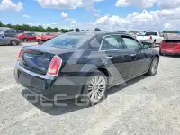 2011 Chrysler 300 photo