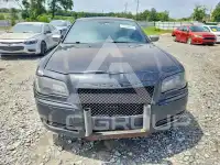 2011 Chrysler 300 photo