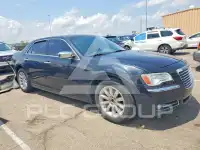 2011 Chrysler 300 фото