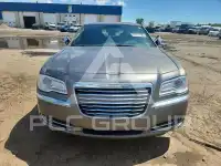 2011 Chrysler 300 photo