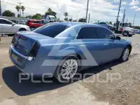 2011 Chrysler 300 photo
