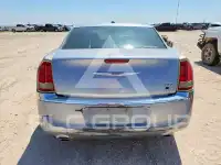 2011 Chrysler 300 photo