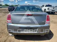 2011 Chrysler 300 photo