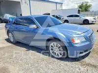 2011 Chrysler 300 photo